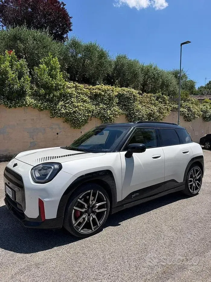 Usata Mini Aceman 75 kW (102 CV) 2025 SUV