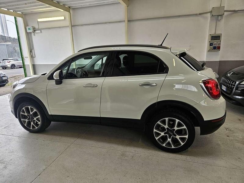 Käytetty Fiat 500 Cross Plus 170 HP (125 kW) 2016 Valkoinen Farmari