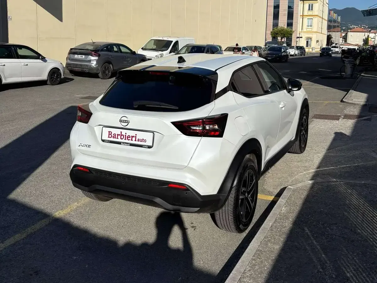 Usata Nissan Juke N-Connecta 114 CV (83 kW) 2024 Pearl white SUV