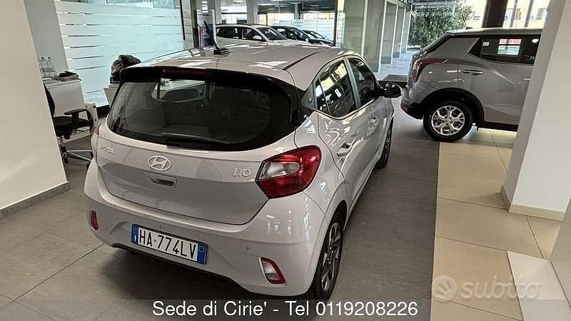 Nuova Hyundai i10 2025 Grigio Utilitaria