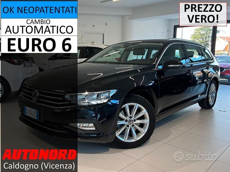 Usata VW Passat Business 122 CV (89 kW) 2021 Nero Station wagon