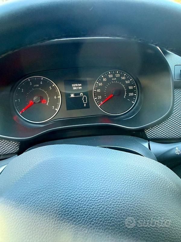 Usata Dacia Sandero 91 CV (66 kW) 2025 Grigio Berlina