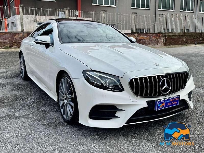 Usado Mercedes 220 AMG line 194 CV (142 kW) 2019 Blanco Coupe