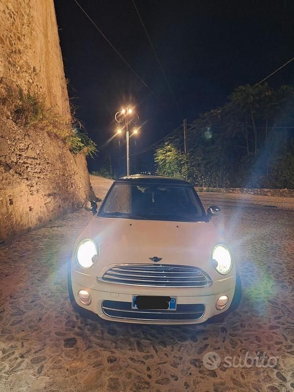 Bianco Usata 2010 Mini Cooper Coupé Coupé | 4500 € (Ottimo prezzo) - Immagine 1/4