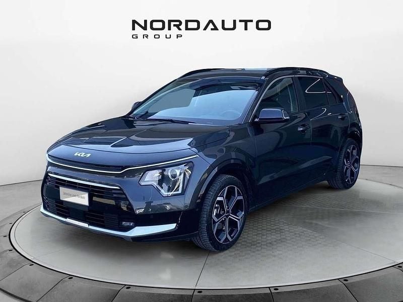 Usata Kia Niro Style 140 CV (102 kW) 2023 Grigio SUV