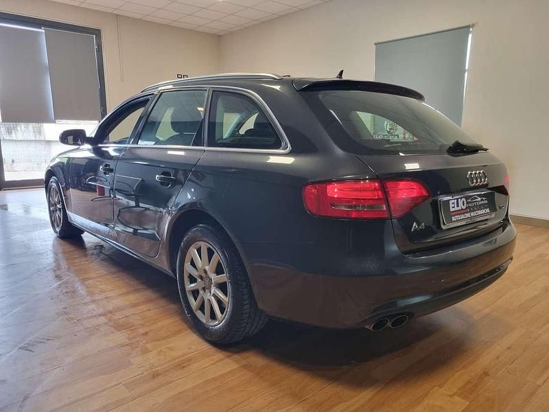 Usata Audi A4 Advanced Plus 143 CV (105 kW) 2012 Grigio Station wagon