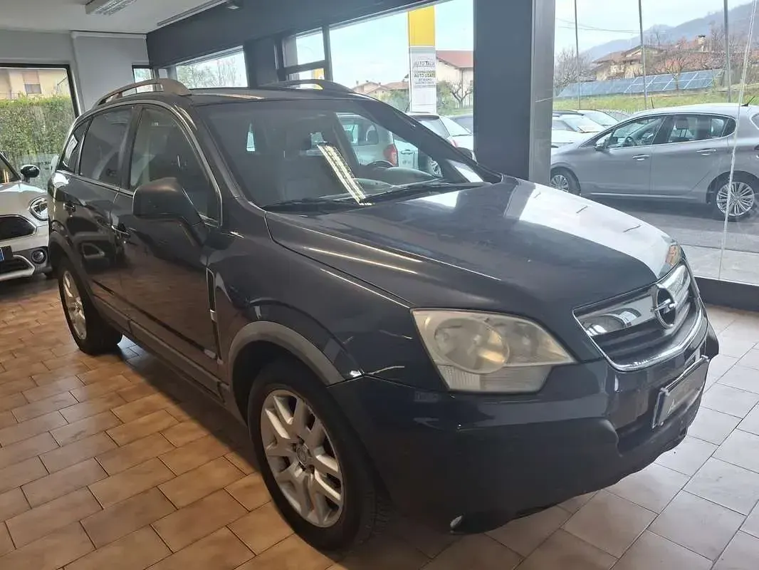 Usata Opel Antara Cosmo 150 CV (110 kW) 2009 SUV