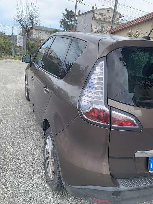 Usata Renault Scénic III Bose Edition 110 CV (80 kW) 2014 Monovolume