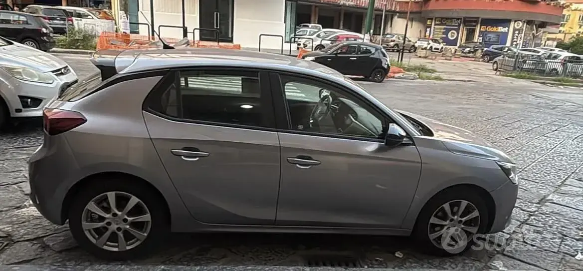 Usata Opel Corsa 101 CV (74 kW) 2021 Grigio Utilitaria