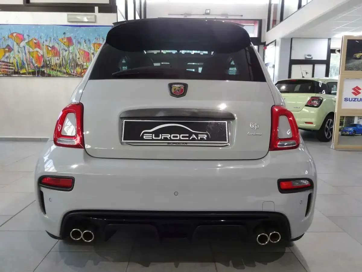 Usata Abarth 695 Turismo 179 CV (131 kW) 2023 Grigio Utilitaria