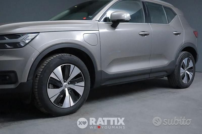 Usata Volvo XC40 Inscription 179 CV (131 kW) 2021 Grigio SUV