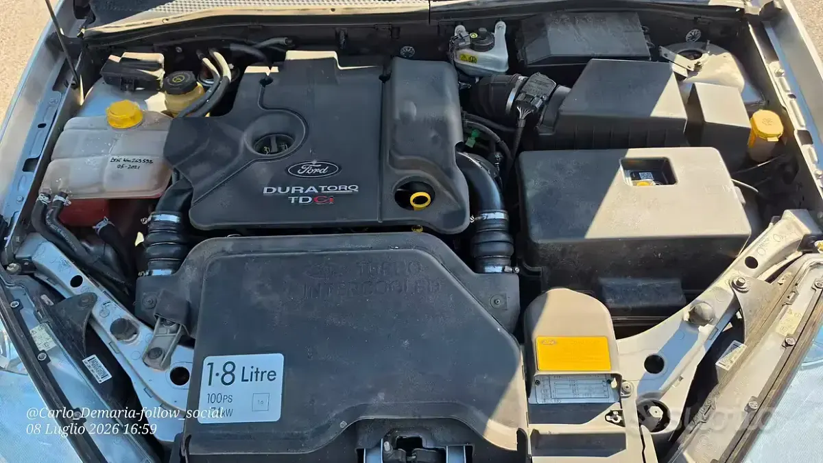 Usata Ford Focus 100 CV (73 kW) 2003 Grigio Station wagon