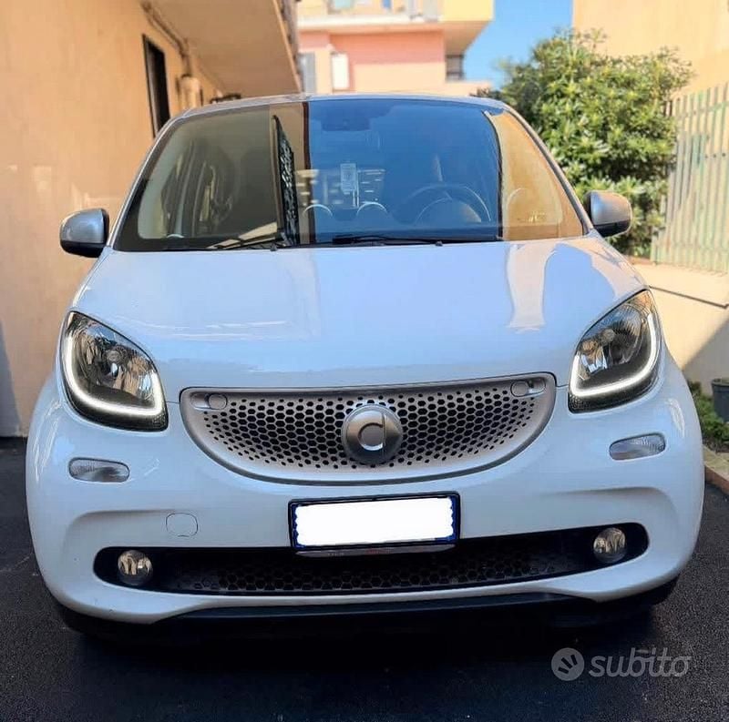 Usata Smart ForFour Prime 2016 Bianco Utilitaria
