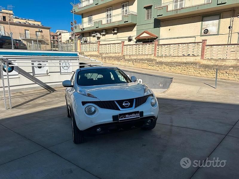 Usata Nissan Juke Acenta 110 CV (80 kW) 2012 Bianco SUV