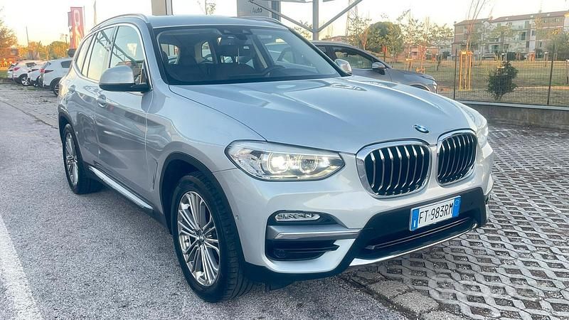Usata BMW X3 Luxury Line 190 CV (139 kW) 2019 Argento SUV