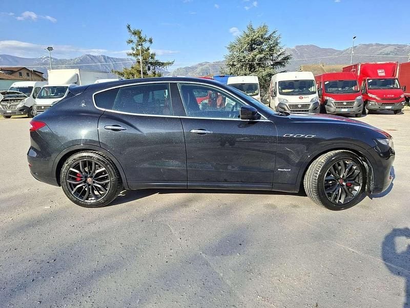 Usata Maserati Levante 275 CV (202 kW) 2019 Other SUV