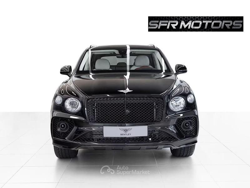 Usata Bentley Bentayga 549 CV (403 kW) 2023 Nero SUV