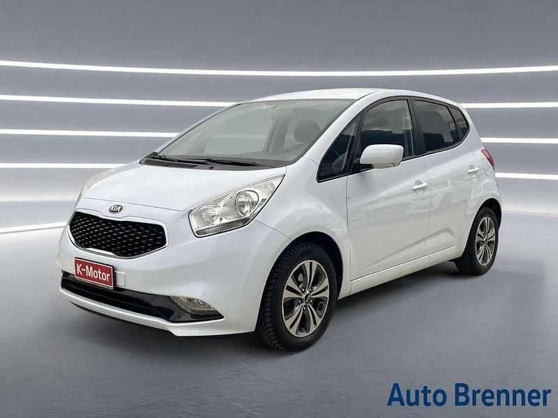 Usata Kia Venga 90 CV (66 kW) 2016 Bianco Utilitaria