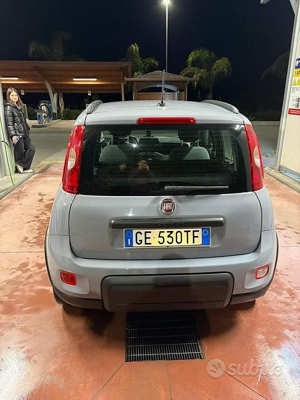 Usata Fiat Panda Cross Cross 69 CV (50 kW) 2021 Grigio Utilitaria