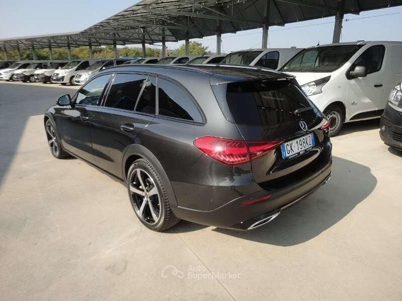 Usata Mercedes C220 Premium Plus 200 CV (147 kW) 2022 Grigio Berlina