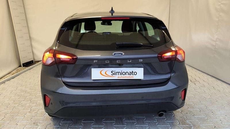 Usata Ford Focus Business Edition 120 CV (88 kW) 2022 Grigio scuro Berlina
