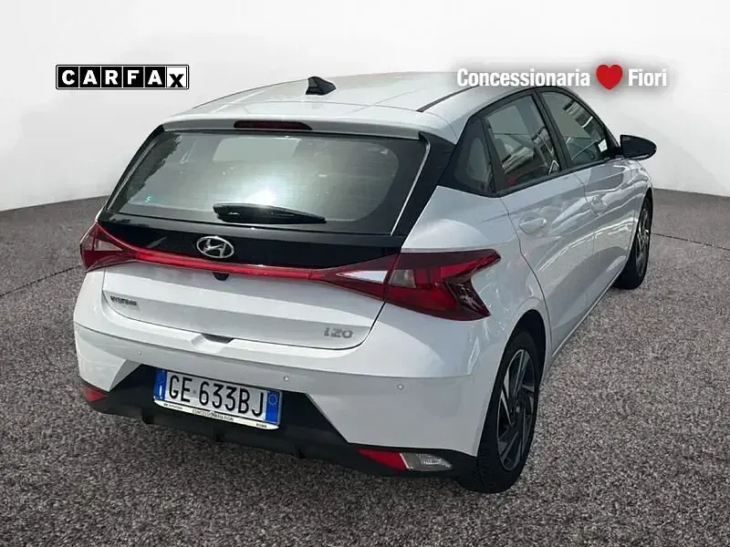 Usata Hyundai i20 84 CV (61 kW) 2021 Bianco Utilitaria