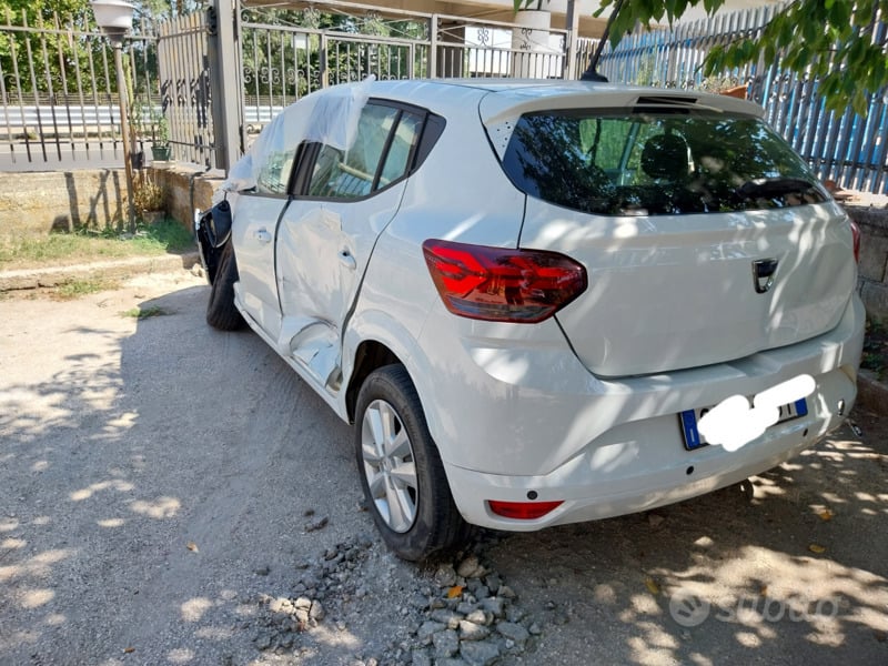 Venduto Dacia Sandero 1.0 GPL casa ma. - auto usate in vendita