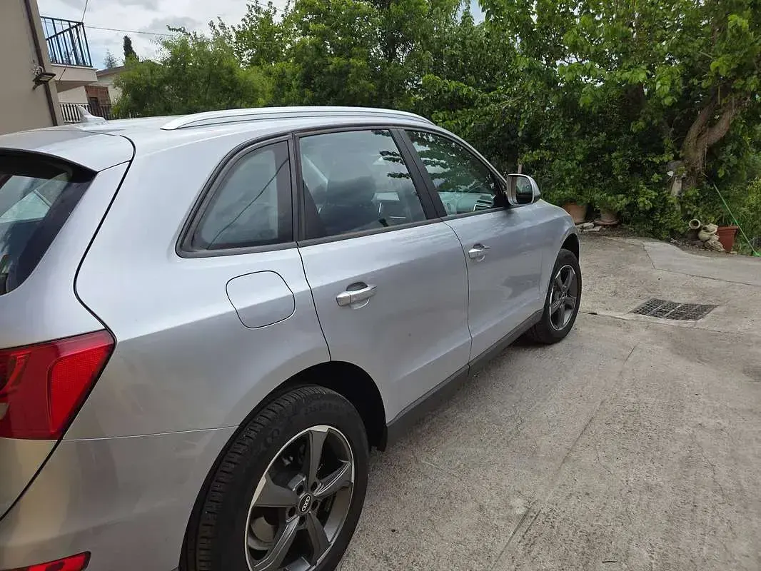 Usata Audi Q5 Advanced Plus 190 CV (139 kW) 2015 Argento SUV