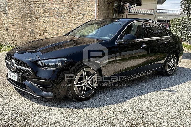 Usata Mercedes C220 AMG line 200 CV (147 kW) 2023 Nero Berlina