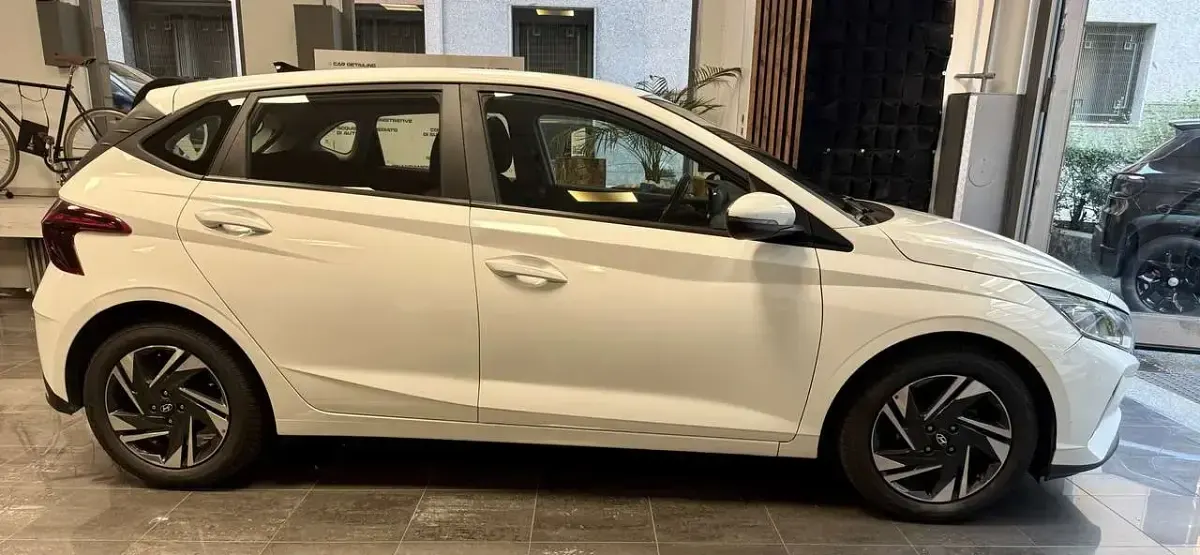 Usata Hyundai i20 84 CV (61 kW) 2022 Bianco Utilitaria
