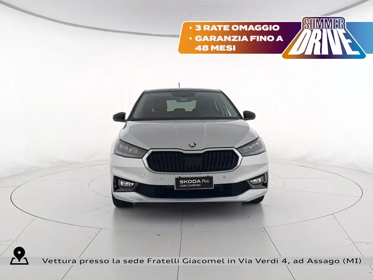 Usata Skoda Fabia 80 CV (58 kW) 2025 Argento metallizzato nero perlato Utilitaria