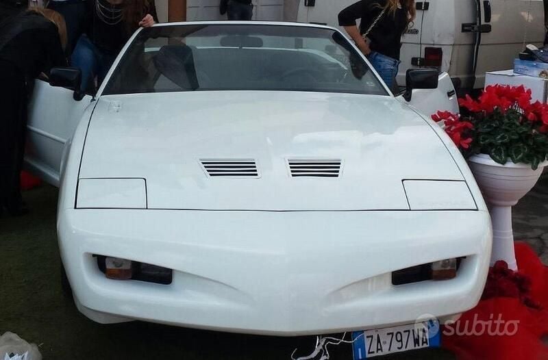 Bianco Usata 1993 Pontiac Firebird Cabrio | 39.000 € - Immagine 1/4