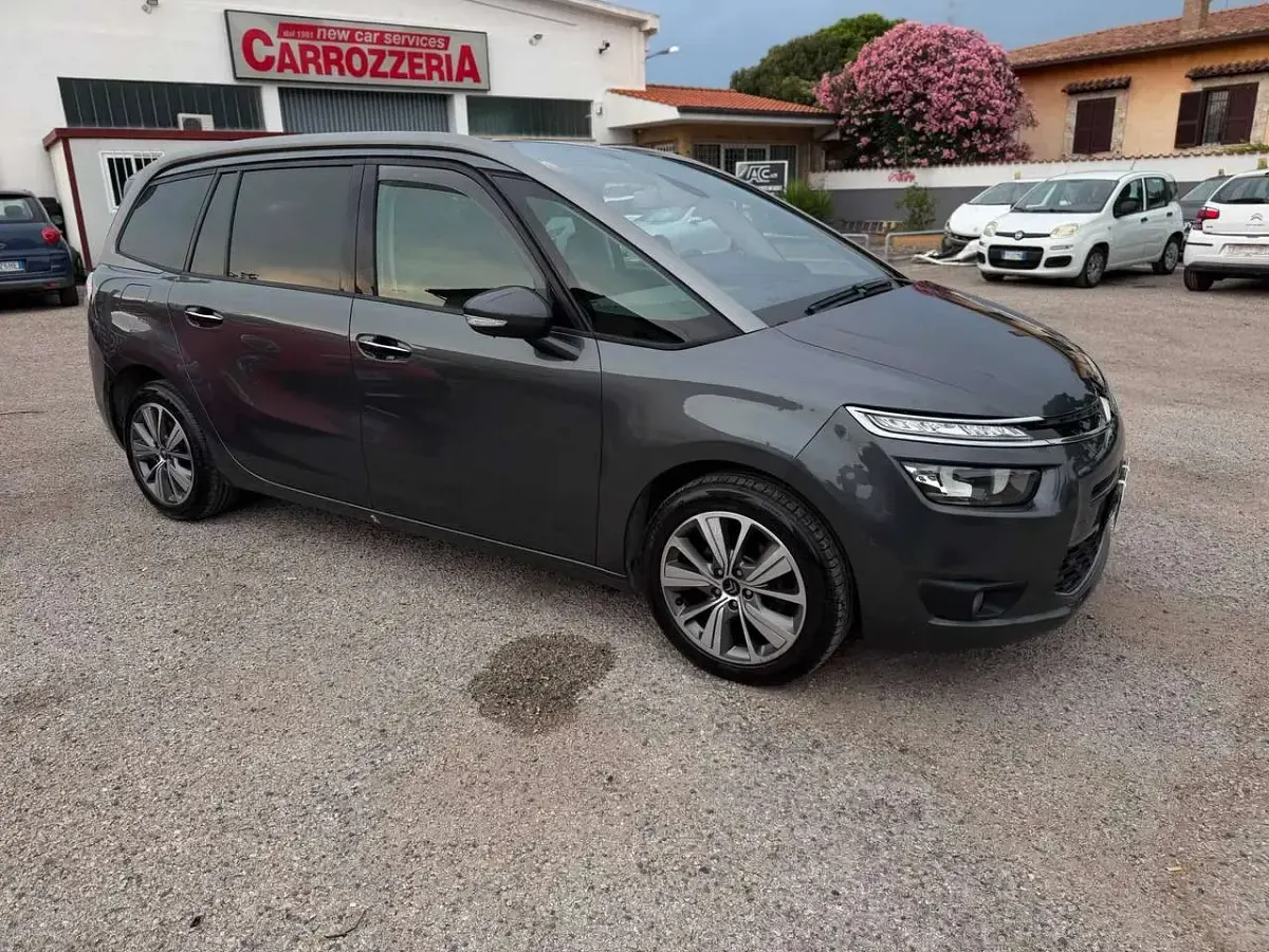 Usata Citroën Grand C4 Picasso Exclusive 120 CV (88 kW) 2016 Grigio Monovolume