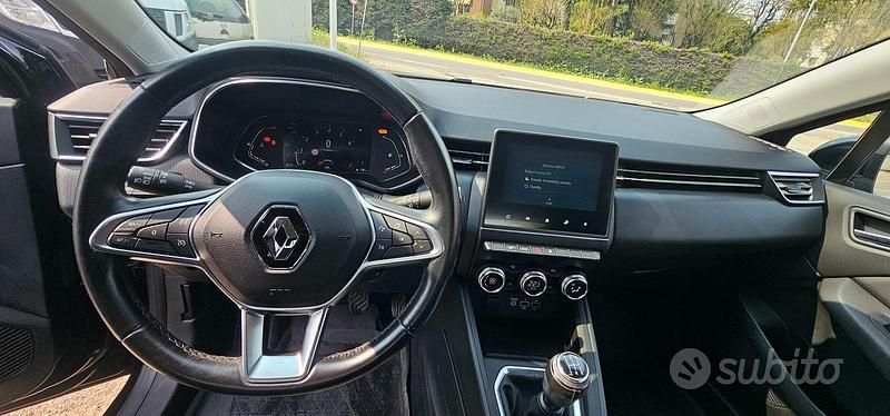 Usata Renault Clio V Intens 110 CV (80 kW) 2020 Nero Berlina