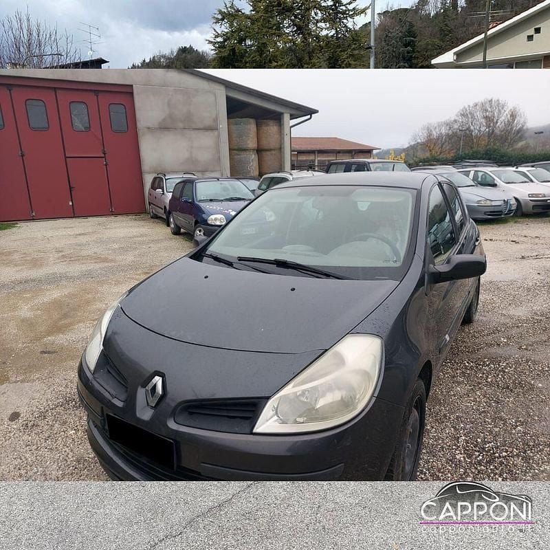 Usata Renault Clio II 2007 Nero Berlina