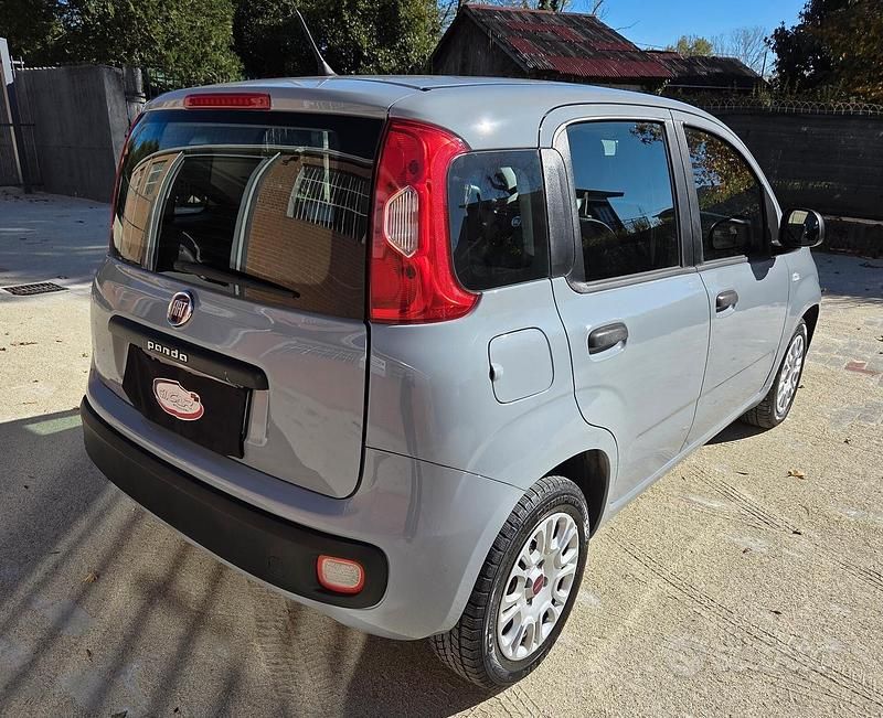Usata Fiat Panda Easy 69 CV (50 kW) 2018 Grigio Utilitaria