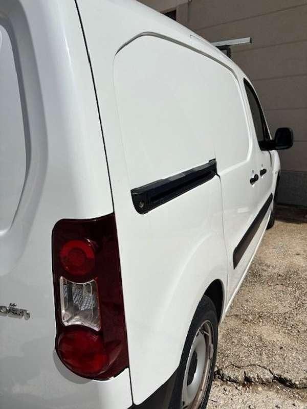 Usata Citroën Berlingo Feel 99 CV (72 kW) 2016 Bianco Monovolume