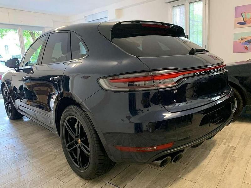 Usata Porsche Macan Turbo 441 CV (324 kW) 2019 Blu/azzurro SUV