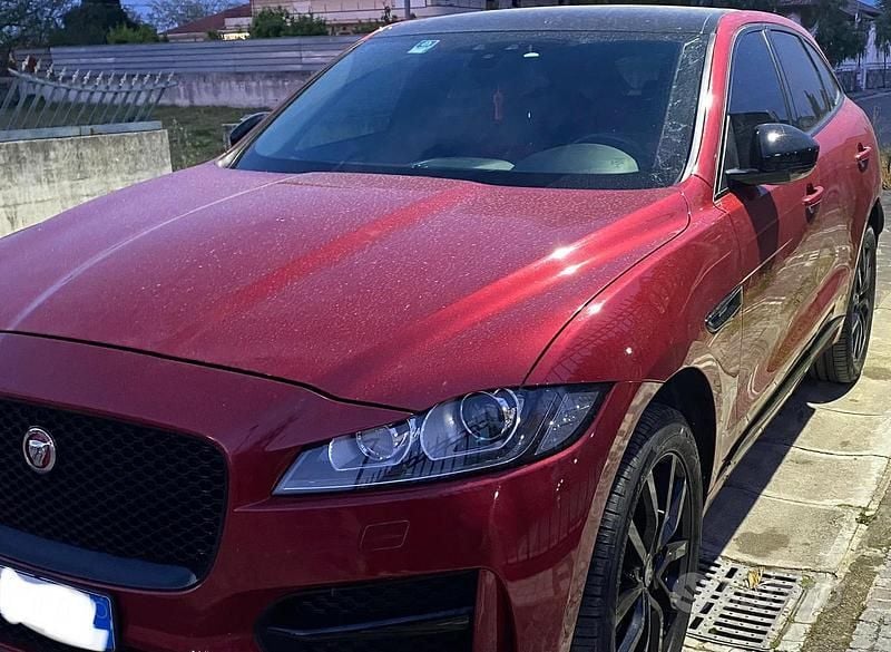 Usata Jaguar F-Pace 180 CV (132 kW) 2016 Rosso SUV