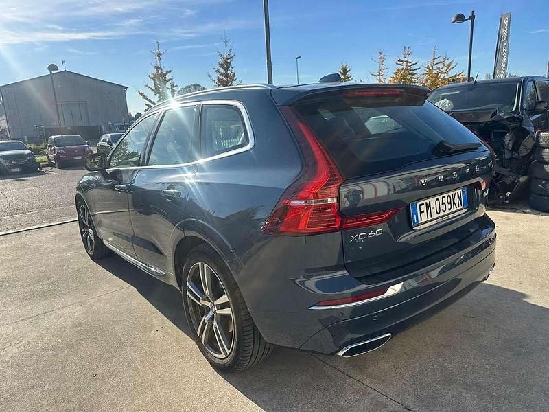 Usata Volvo XC60 Inscription 190 CV (139 kW) 2018 Blu/azzurro SUV