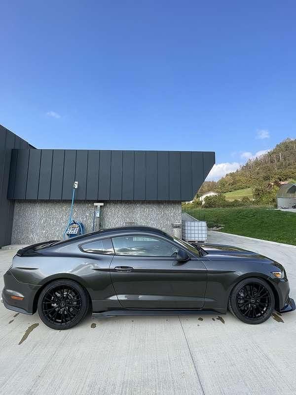 Usata Ford Mustang Fastback 317 CV (233 kW) 2015 Coupé