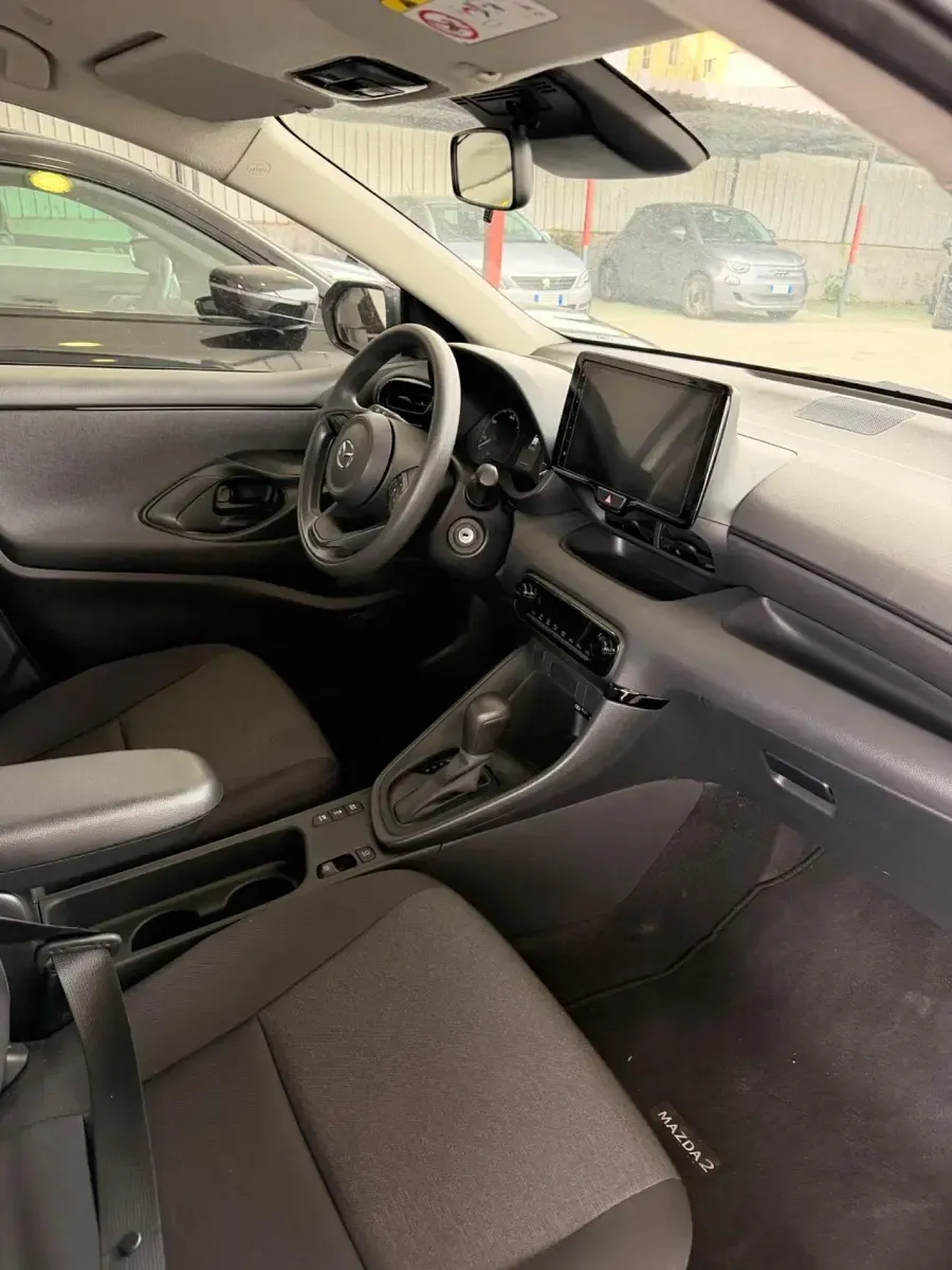 Usata Mazda 2 Prime-Line 92 CV (67 kW) 2024 Bianco Utilitaria