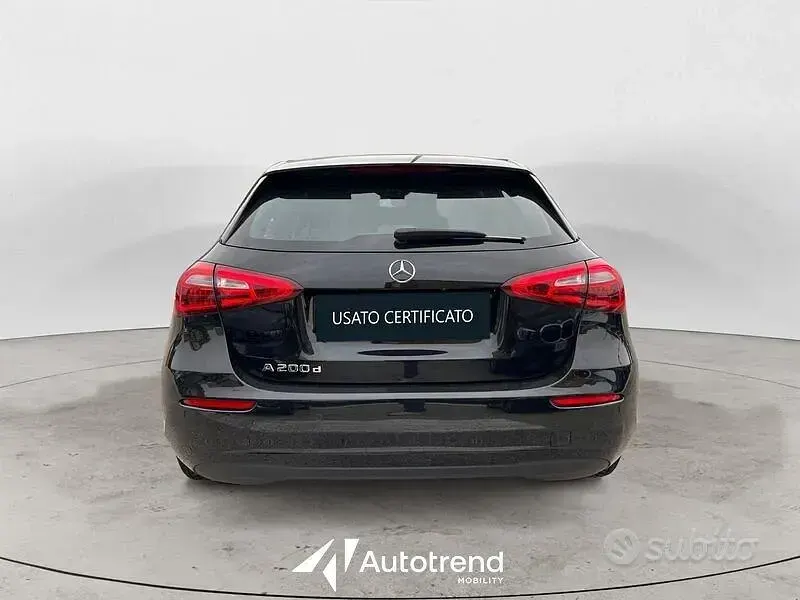 Usata Mercedes A200 Business 150 CV (110 kW) 2021 Nero Berlina