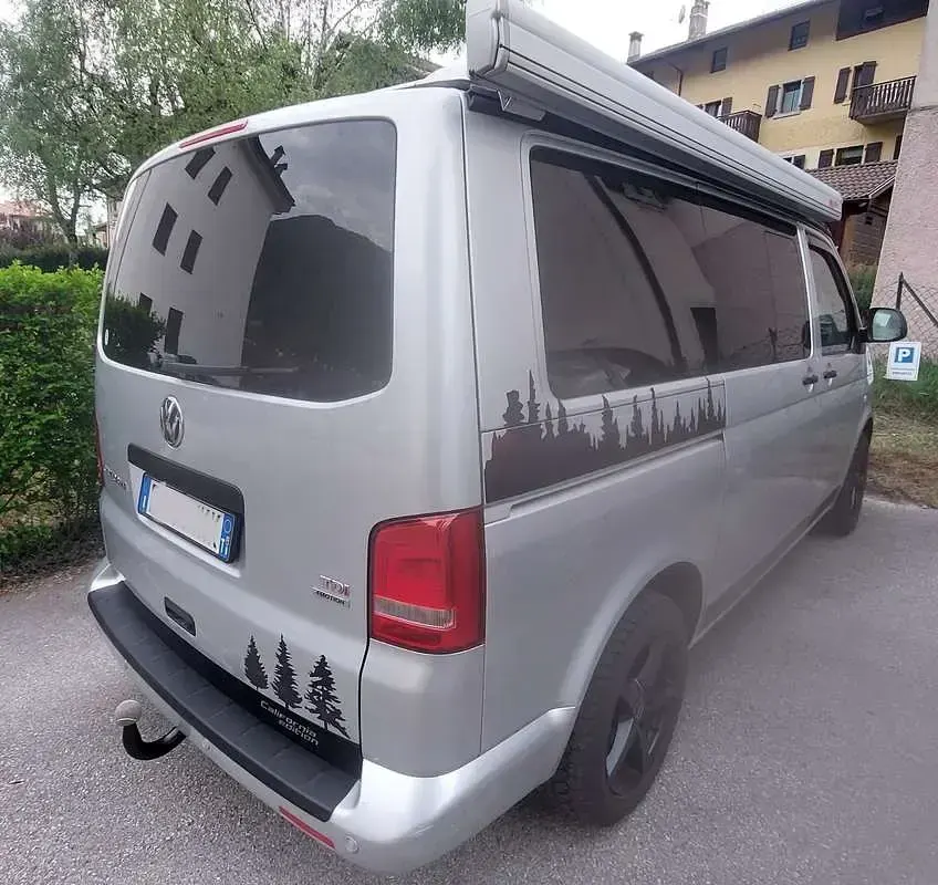 Usata VW California Beach 179 CV (131 kW) 2012 Furgone