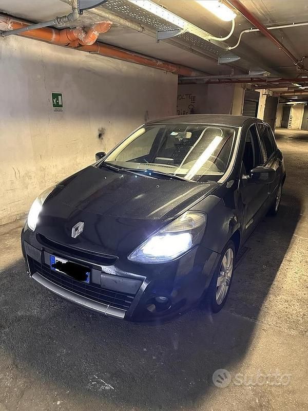 Usata Renault Clio IV 75 CV (55 kW) 2012 Nero Berlina