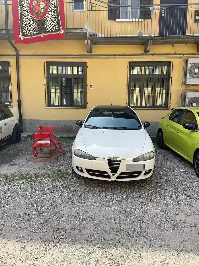 Usata Alfa Romeo 147 120 CV (88 kW) 2008 Bianco Utilitaria