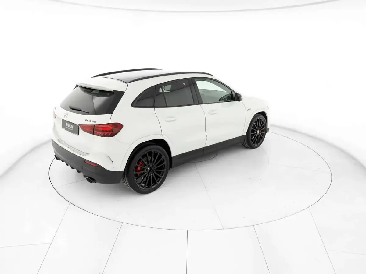Usata Mercedes GLA35 AMG AMG Line Premium Plus 306 CV (225 kW) 2023 Bianco SUV