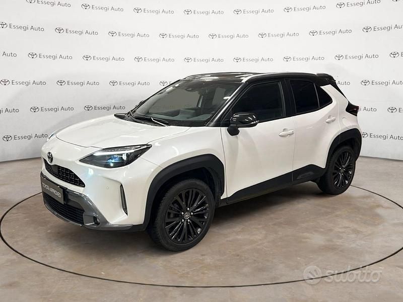 Usata Toyota Yaris Cross 92 CV (67 kW) 2022 Bianco SUV