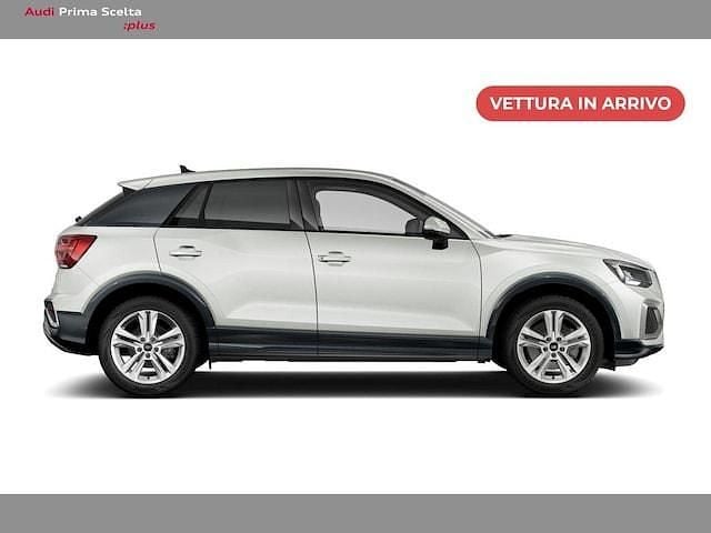 Usata Audi Q2 Advanced Plus 150 CV (110 kW) 2024 Argento cavo metallizzato SUV