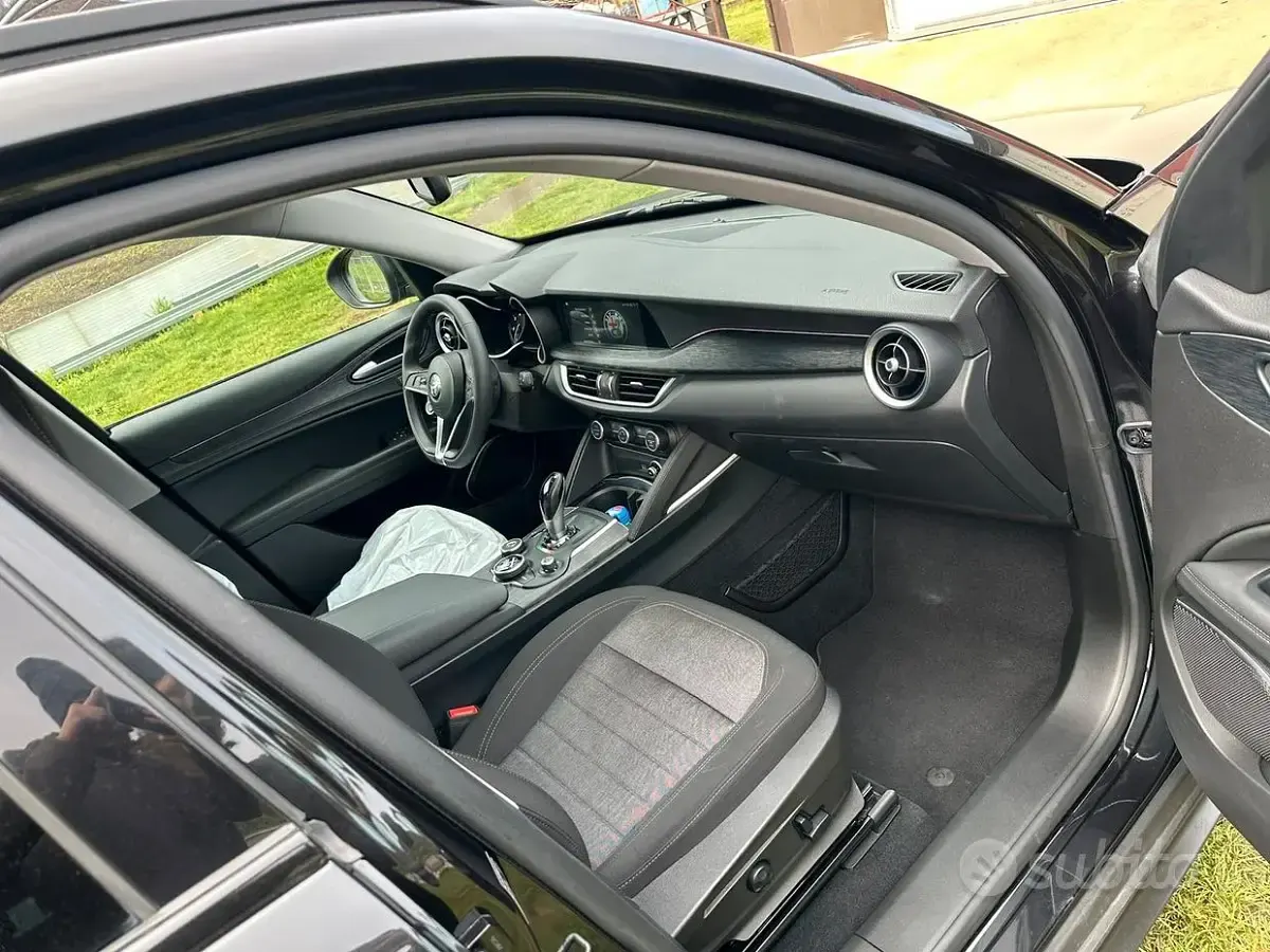 Usata Alfa Romeo Stelvio 160 CV (117 kW) 2019 SUV